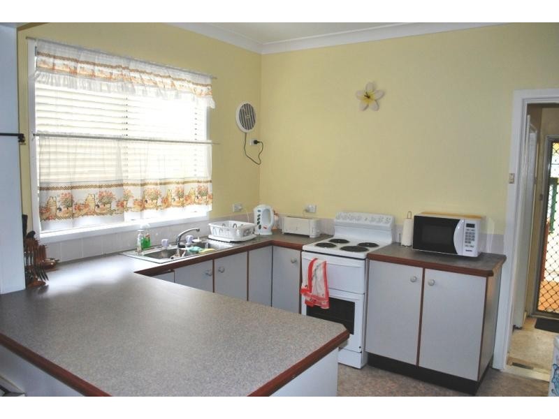 72 Evans Rd, Canton Beach NSW 2263