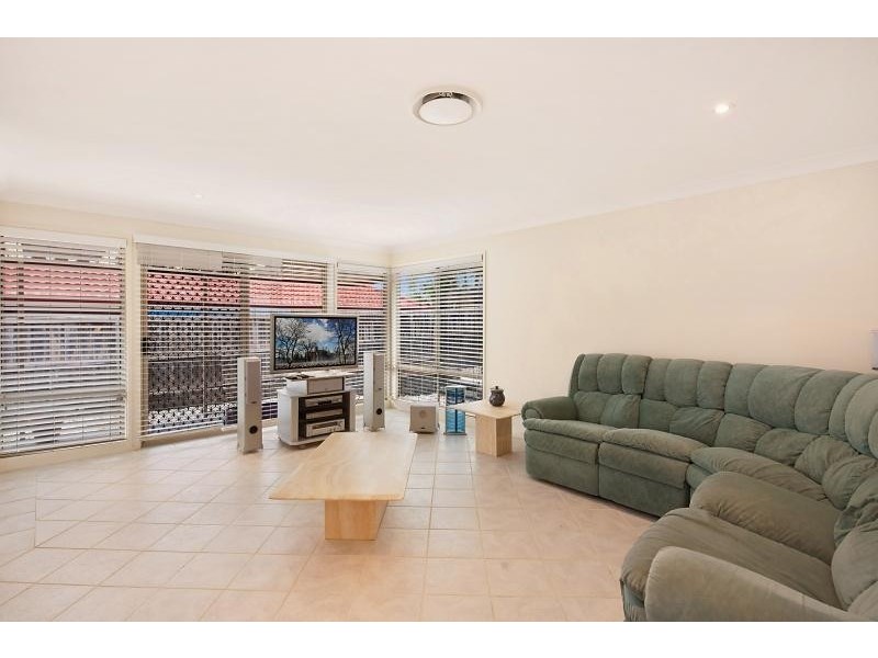 2 Mistral Cl, Gwandalan NSW 2259