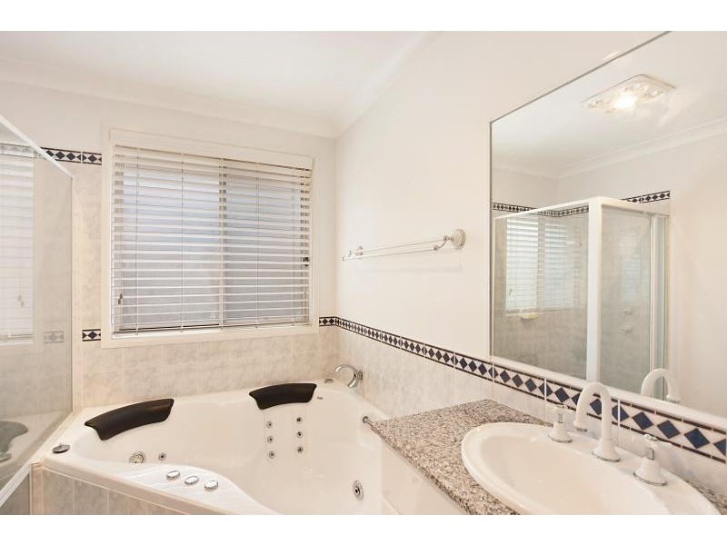 2 Mistral Cl, Gwandalan NSW 2259