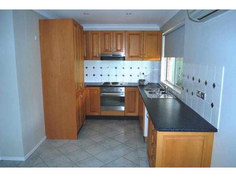 3 Casurina Cl, Lake Haven NSW 2263