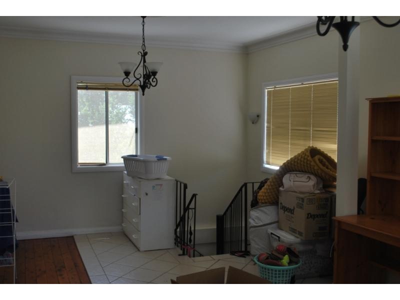 7 Mimosa Rd, Budgewoi NSW 2262