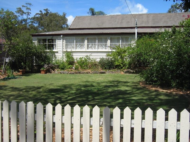 58 Chelsmford Rd, Lake Haven NSW 2263