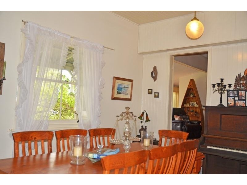 58 Chelsmford Rd, Lake Haven NSW 2263