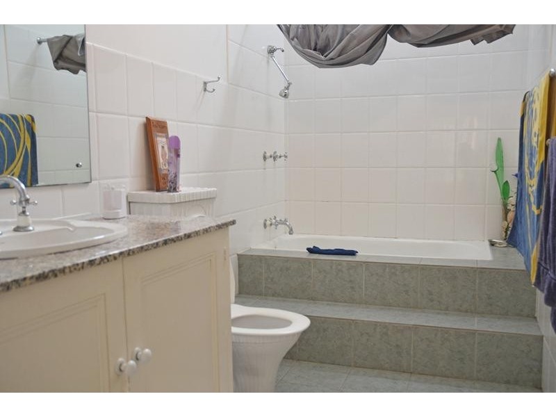 58 Chelsmford Rd, Lake Haven NSW 2263