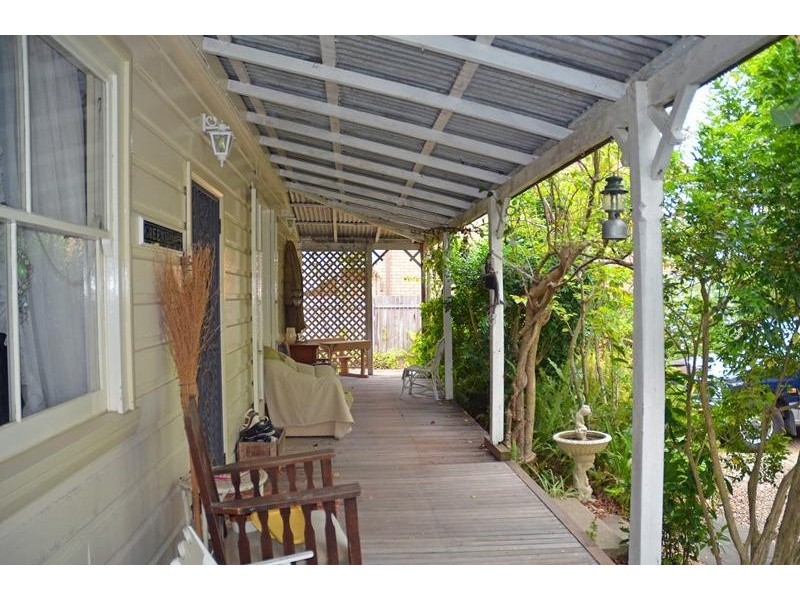 58 Chelsmford Rd, Lake Haven NSW 2263