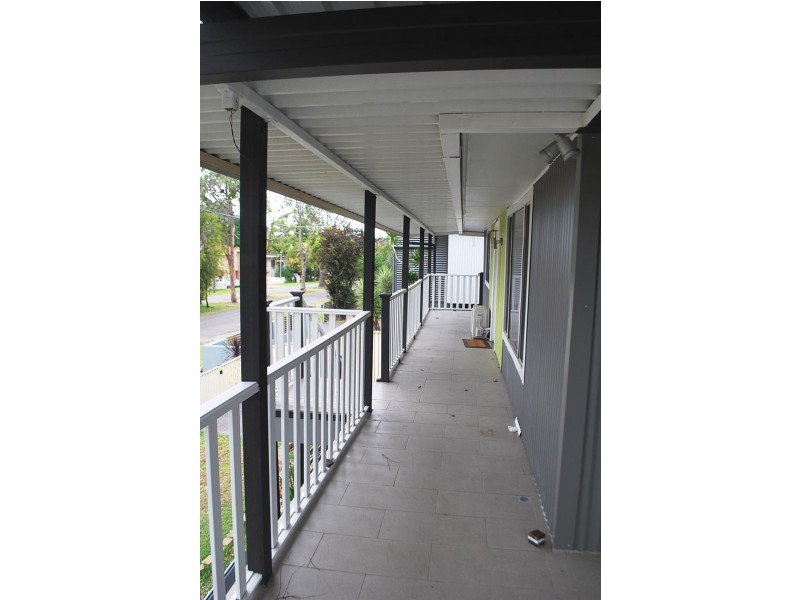 2 Yeramba Rd, Summerland Point NSW 2259