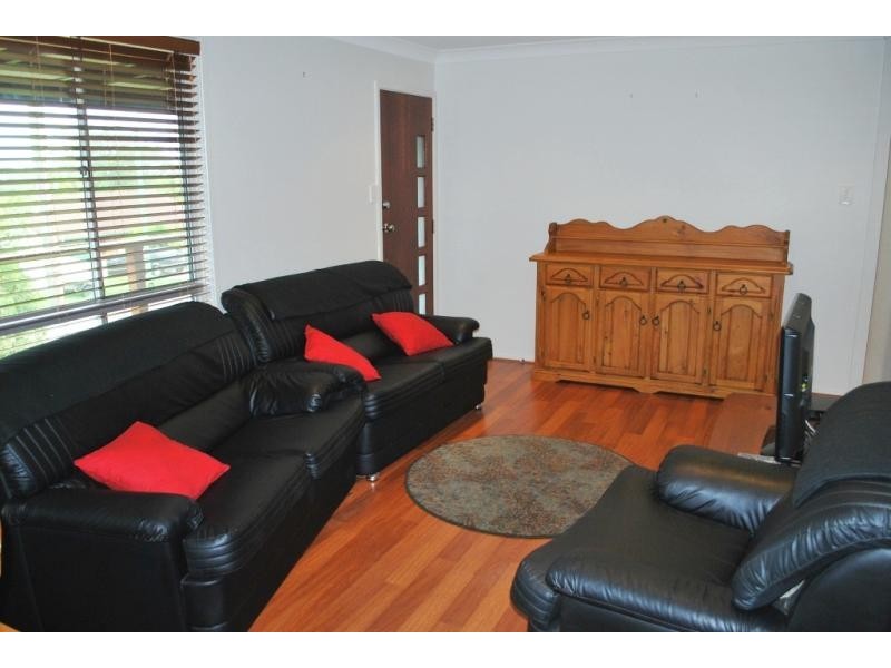 74 Doyle Ave, Budgewoi NSW 2262