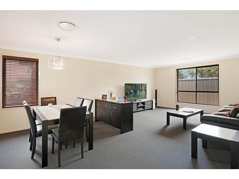 45 Wakool Cres, Woongarrah NSW 2259