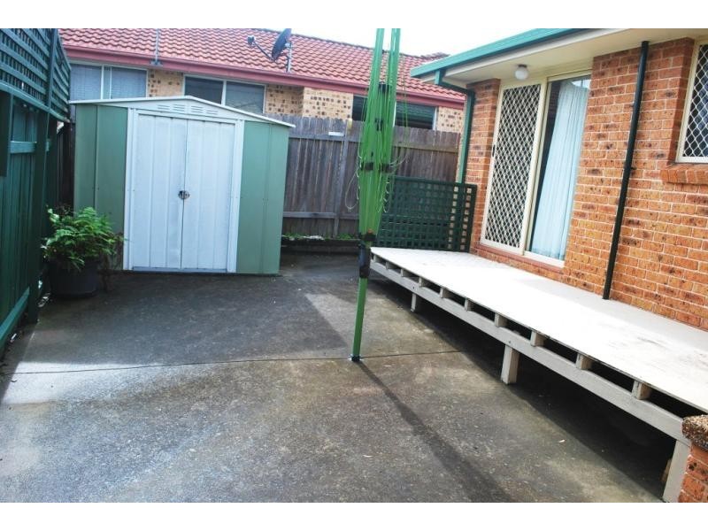 1/3 Lyle St, Lake Haven NSW 2263