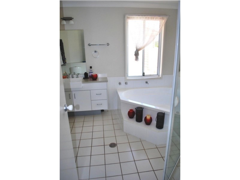 22 Skyhawk Ave, Hamlyn Terrace NSW 2259