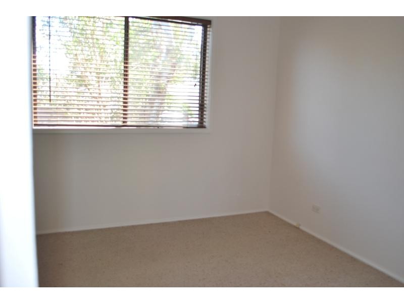1/3 Yaralla Rd, Toukley NSW 2263