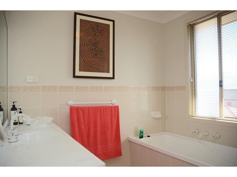 Wadalba NSW 2259