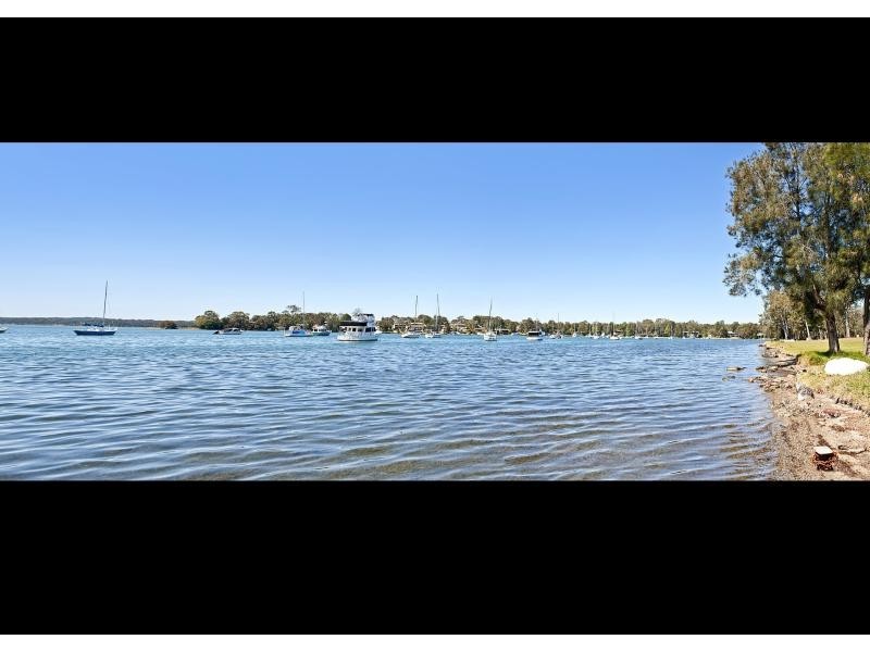 Summerland Point NSW 2259