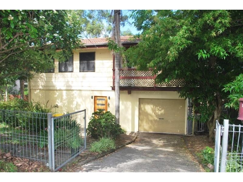 1 Donald  Ave, Kanwal NSW 2259