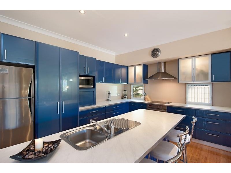 34 Ocean St, Budgewoi NSW 2262