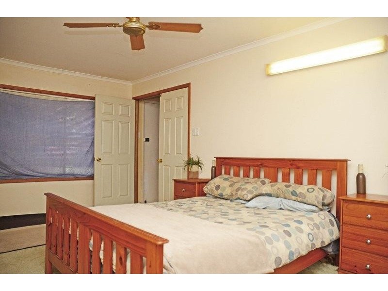 12 Billbabourie Rd, Gwandalan NSW 2259