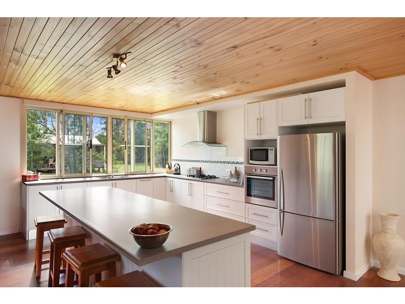 242 Durren Rd, Jilliby NSW 2259