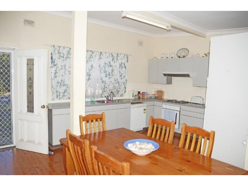 16 Reynolds Rd, Noraville NSW 2263