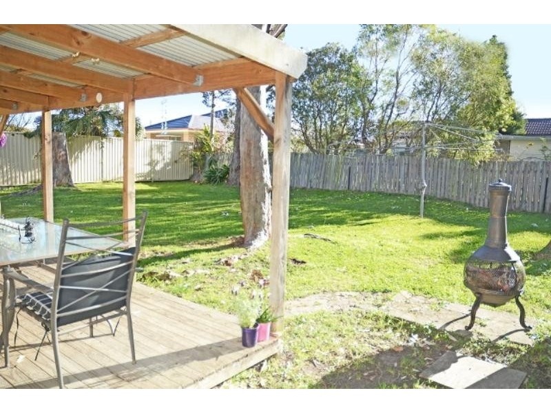 16 Reynolds Rd, Noraville NSW 2263