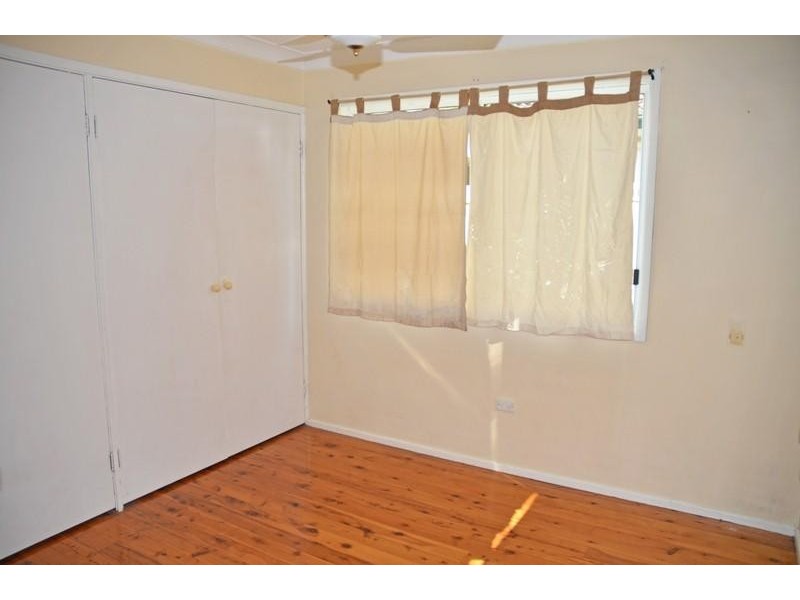 16 Reynolds Rd, Noraville NSW 2263