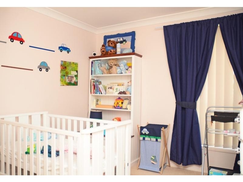 8 Corkwood Rd, Woongarrah NSW 2259