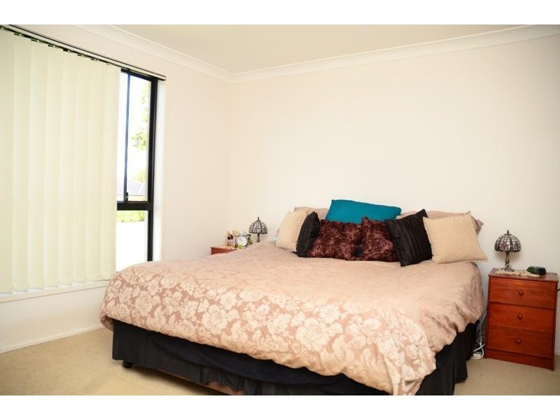 Woongarrah NSW 2259