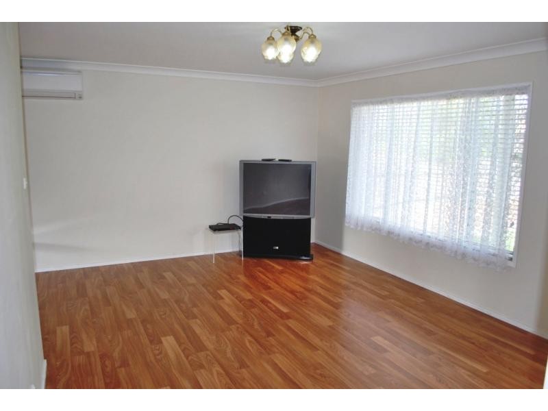 39 Skyline  St, Gorokan NSW 2263