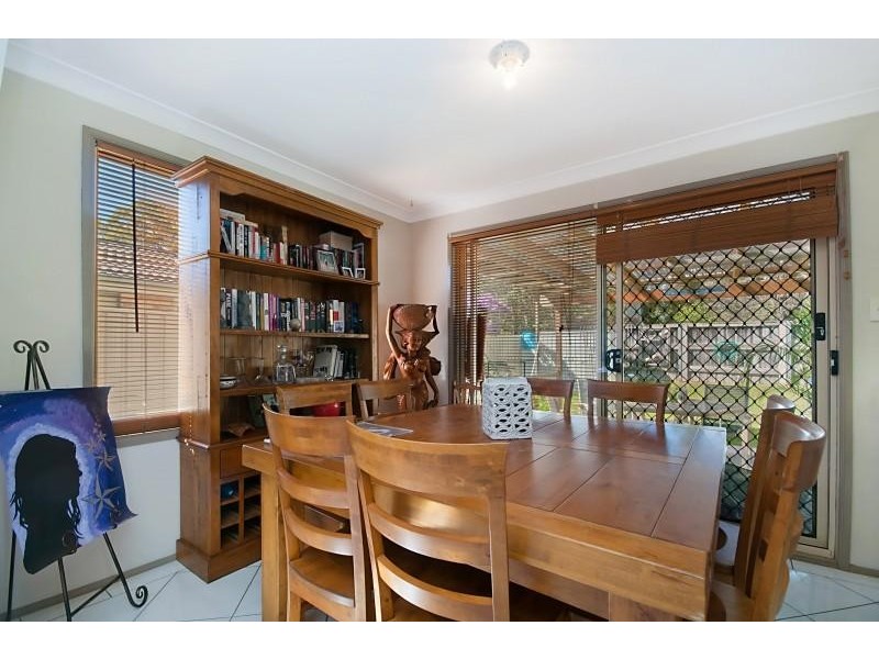 16 Nelmes Rd, Blue Haven NSW 2262