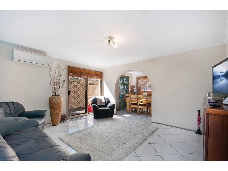 16 Nelmes Rd, Blue Haven NSW 2262