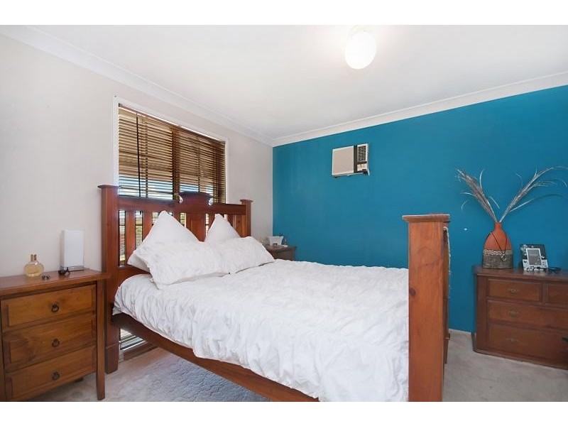 16 Nelmes Rd, Blue Haven NSW 2262