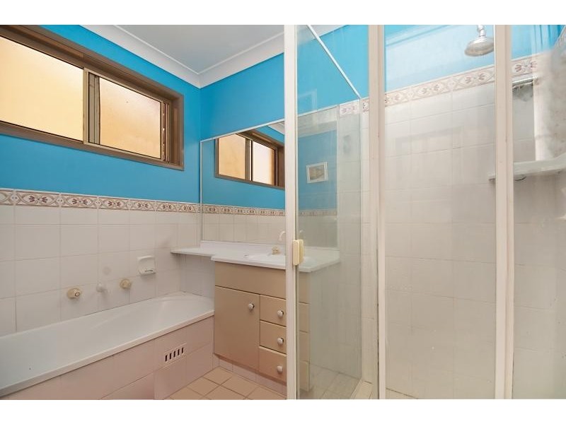 16 Nelmes Rd, Blue Haven NSW 2262