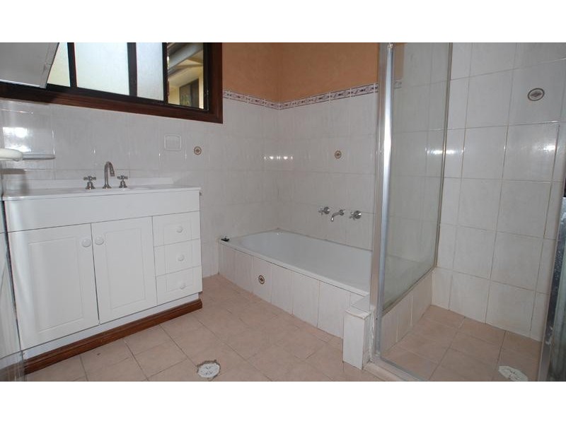 25 Palomar Pde, Toukley NSW 2263