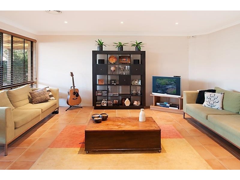 3 Coral Gum  Cres, Hamlyn Terrace NSW 2259