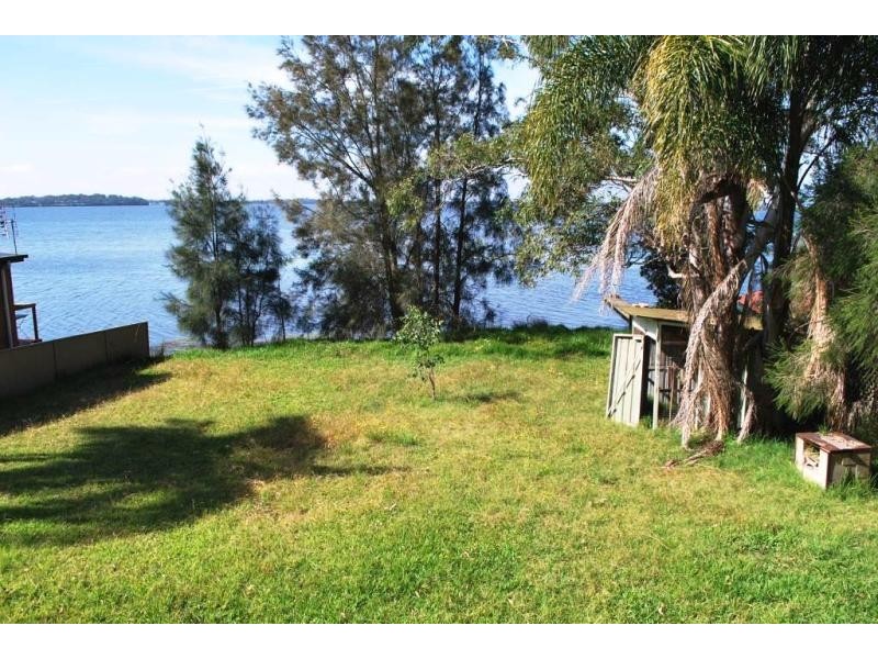 125 The Corso 0, Gorokan NSW 2263