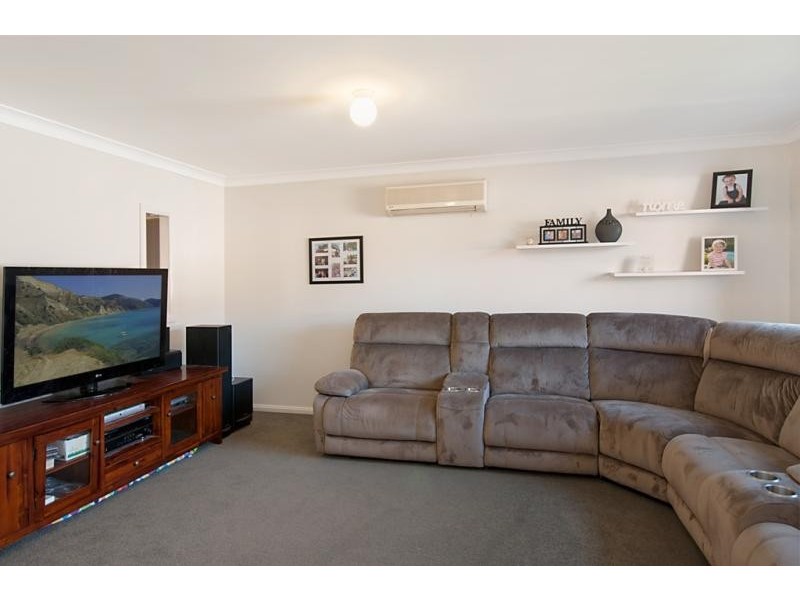 9 Pinehurst  Way, Blue Haven NSW 2262