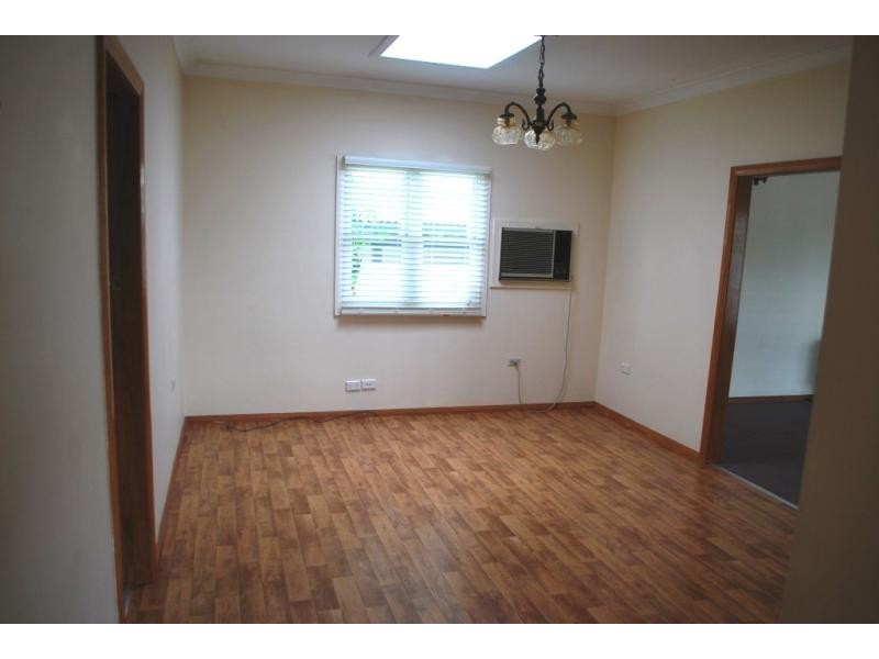 34 Athol St, Toukley NSW 2263