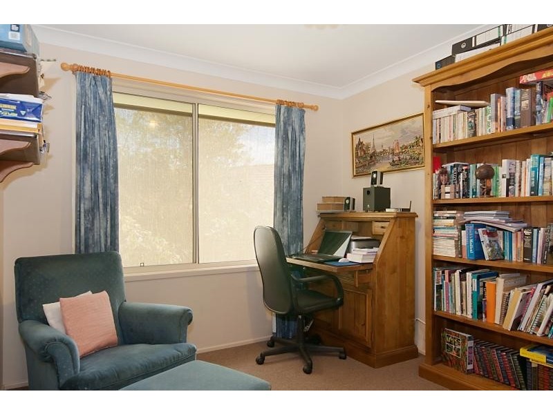 34 Blueridge Dr, Blue Haven NSW 2262