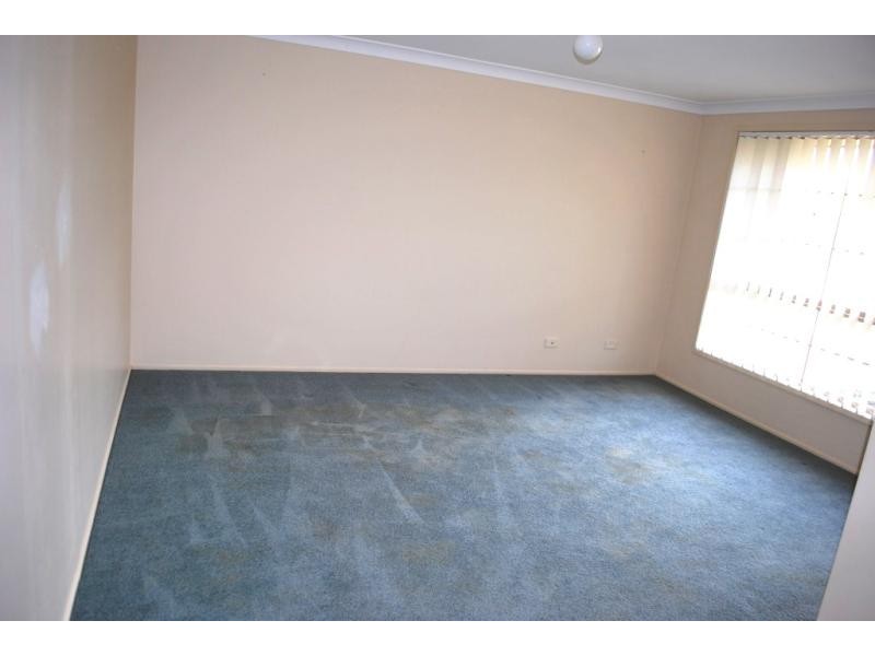 41 Marsden Rd, Blue Haven NSW 2262