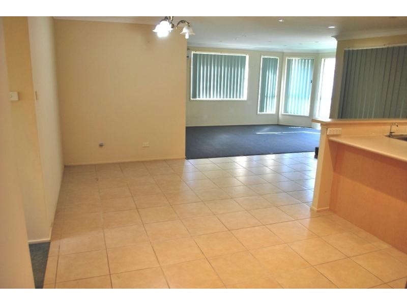 41 Marsden Rd, Blue Haven NSW 2262