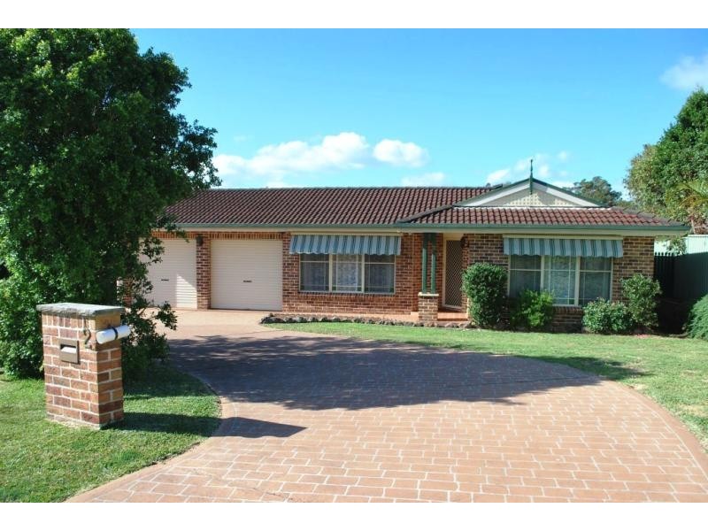 2 Eton Ct, Lake Haven NSW 2263