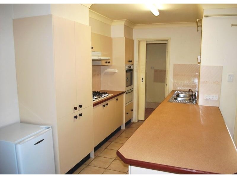 2 Eton Ct, Lake Haven NSW 2263