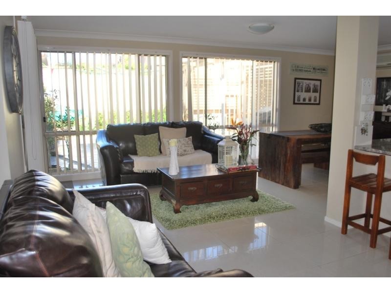 72  Mataram Rd, Woongarrah NSW 2259