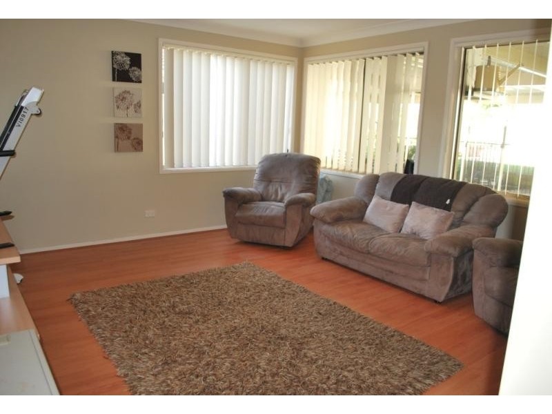 72  Mataram Rd, Woongarrah NSW 2259