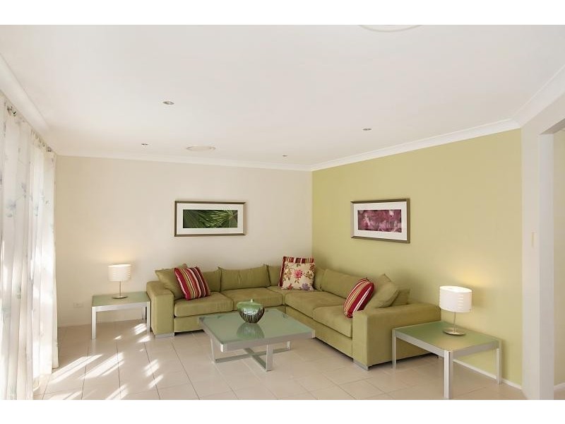 82 Peppercorn Ave, Woongarrah NSW 2259