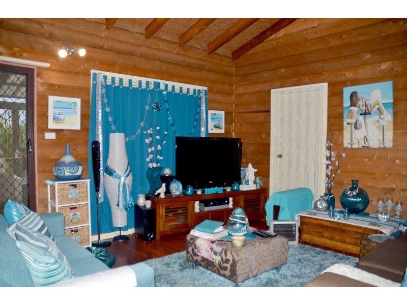 33 Kantara Rd, Toukley NSW 2263