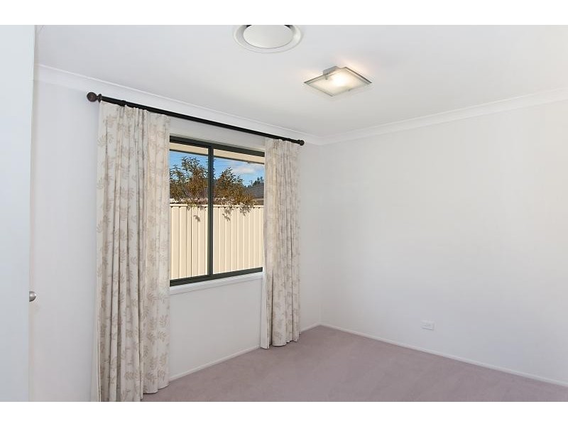 86 Peppercorn Ave, Woongarrah NSW 2259