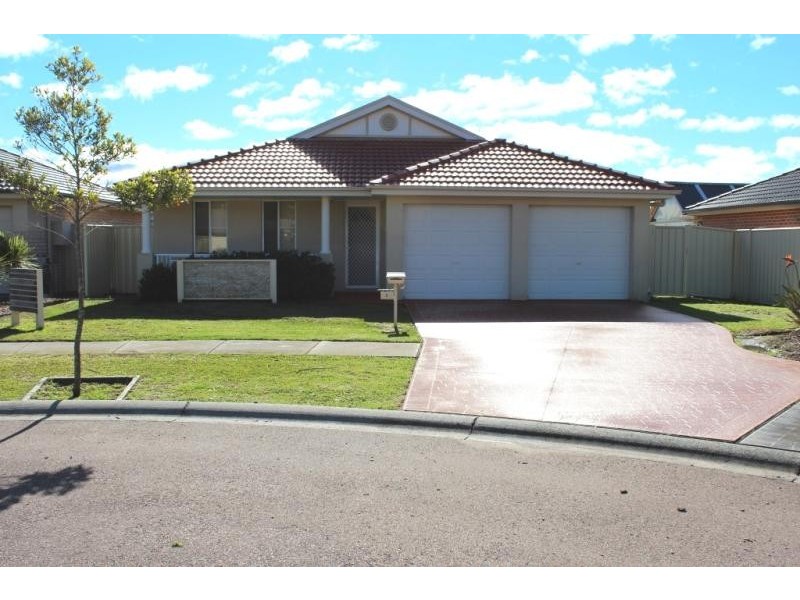 5 Hercules Pl, Hamlyn Terrace NSW 2259