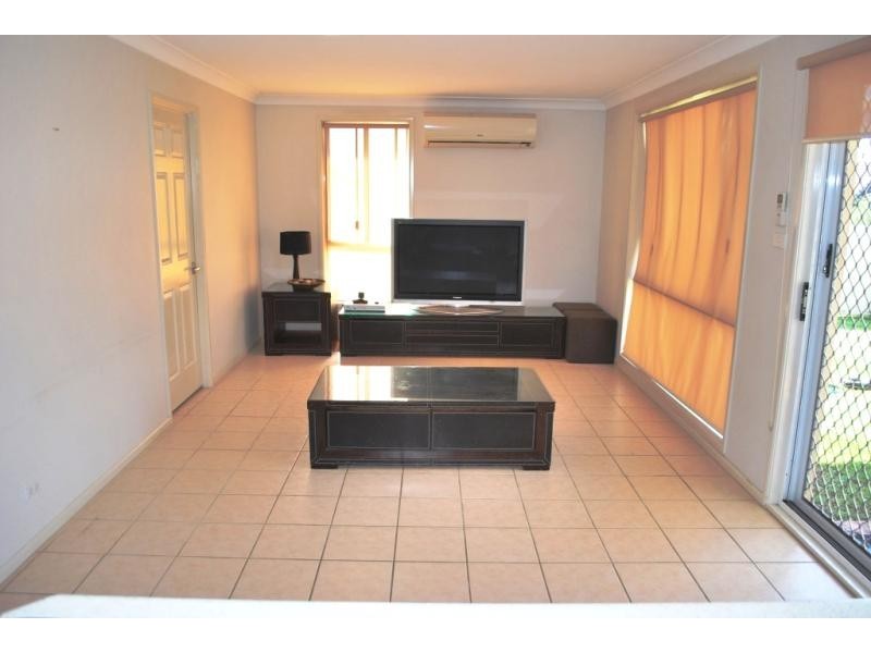 5 Hercules Pl, Hamlyn Terrace NSW 2259