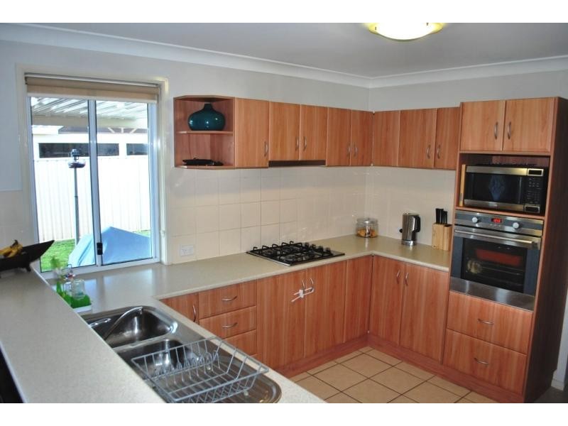 5 Hercules Pl, Hamlyn Terrace NSW 2259