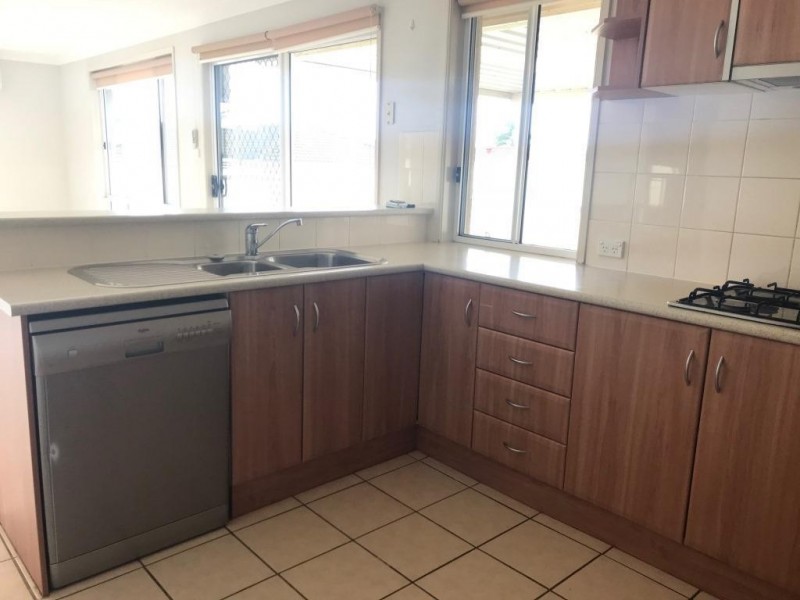 5 Hercules Pl, Hamlyn Terrace NSW 2259